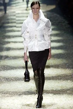 Look 19